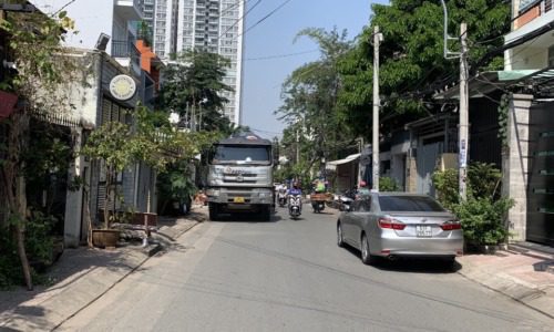 NÓNG HƠN NẮNG!! NHÀ 4 TẦNG THẢO ĐIỀN KẸT BANK BÁN GIÁ NGỘP THỞ!!!!