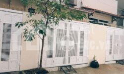 GẤP QUÁ!!! BÁN 3 CĂN NHÀ ĐANG CHO THUÊ NGAY UBND HIỆP BÌNH PHƯỚC!!!!
