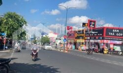 ĐẤT GẦN NGÃ BA LÊ VĂN VIỆT – NGUYỄN VĂN TĂNG – HOÀNG HỮU NAM!!!!