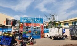 ĐẤT GIÁ RẺ NGAY CHỢ QUỐC LỘ 13 GIÁ BÁN LỖ MONG GẶP KHÁCH THIỆN CHÍ
