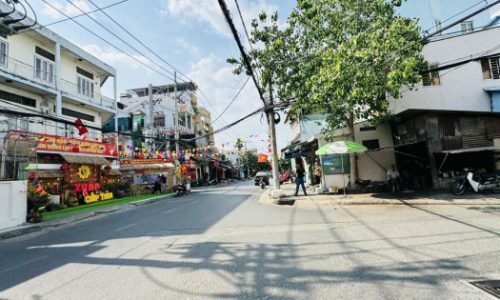 NHÀ MẶT TIỀN DƯƠNG VĂN CAM GIÁ BAO KHU VỰC KINH DOANH CÁC NGHỀ!!!!