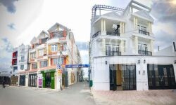 BÁN ĐẤT MẶT TIỀN HẺM 520 QUỐC LỘ 13 GẦN BÌNH TRIỆU KDT VẠN PHÚC!!!!