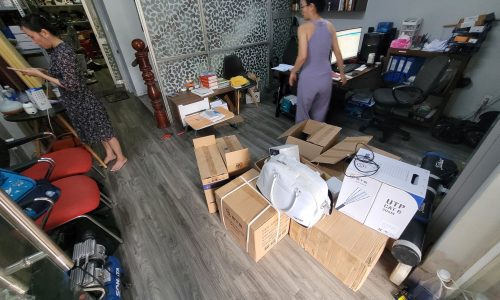 BÁN NHÀ 1 SẸC LINH TÂY ĐANG KINH DOANH TRUNG TÂM THỦ ĐỨC!!!!