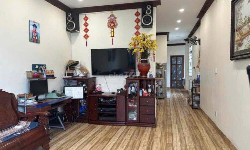 Nhà 3 tầng MT Dương Đình Hội PLB Q9 giảm giá cần bán gấp..!!!